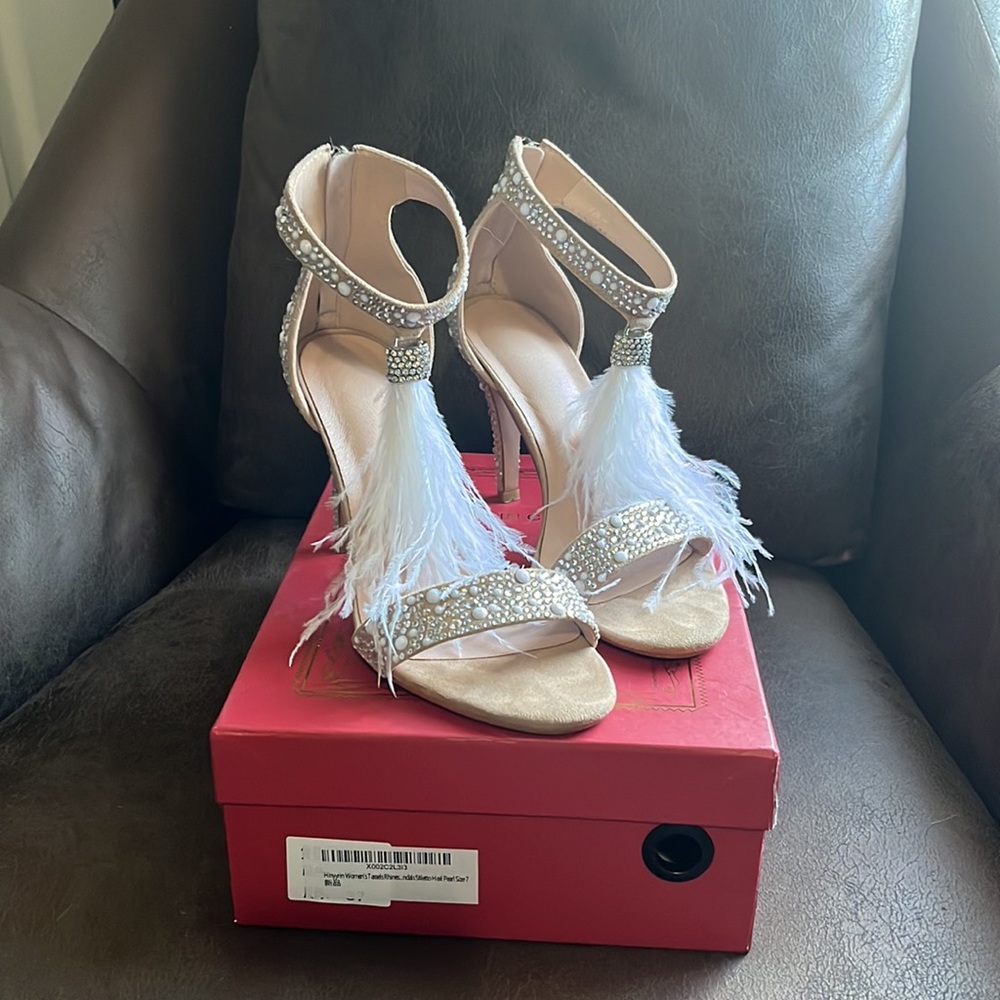 Women’s dress shoes